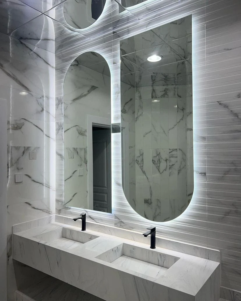 Backlit bathroom mirror