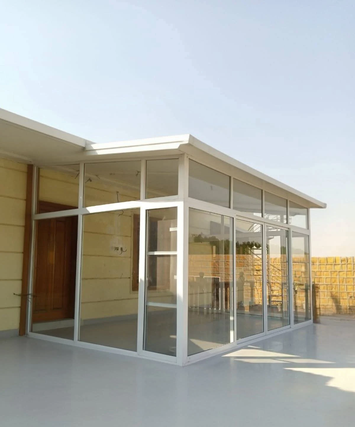 Aluminium and glass detail