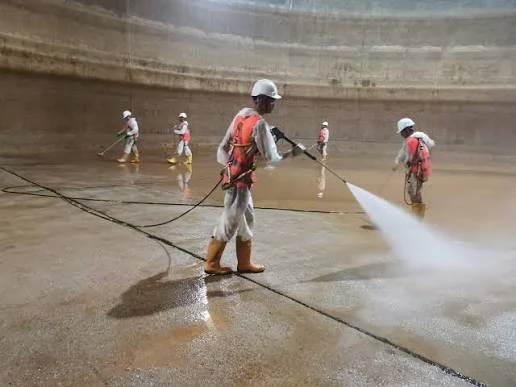 Sewage and Irrigation Tank Cleaning